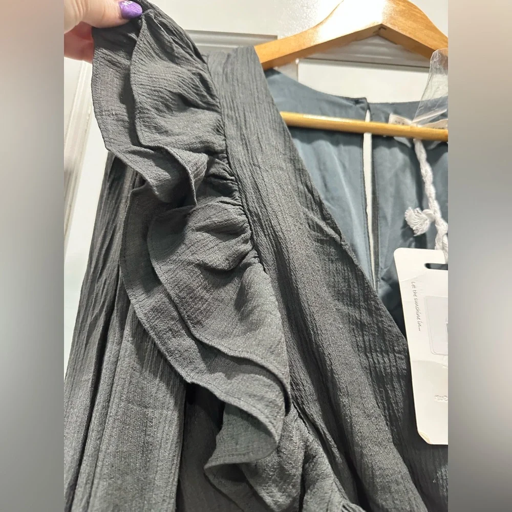 Elegant Tied Ruffled Mini Dress in Green - Size Small - Picture 9 of 13